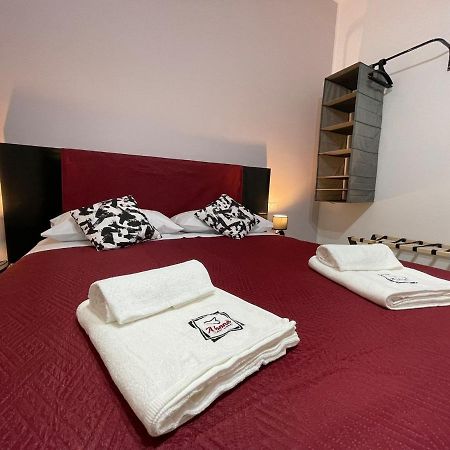 קטאניה A Bone Guest House מראה חיצוני תמונה