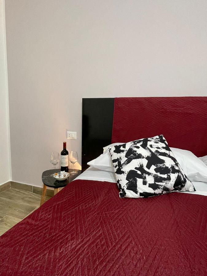 קטאניה A Bone Guest House מראה חיצוני תמונה
