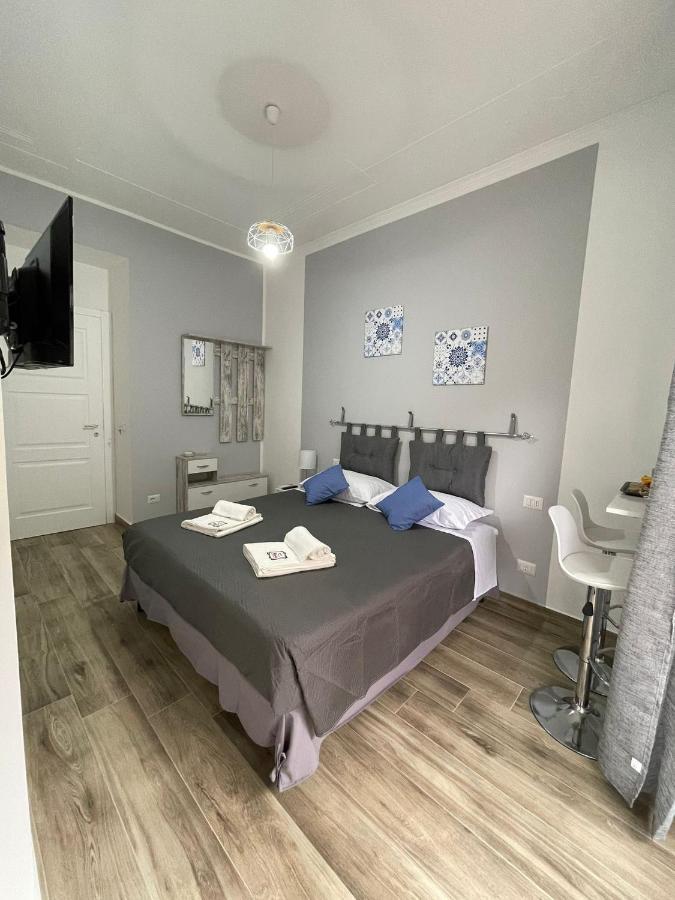 קטאניה A Bone Guest House מראה חיצוני תמונה