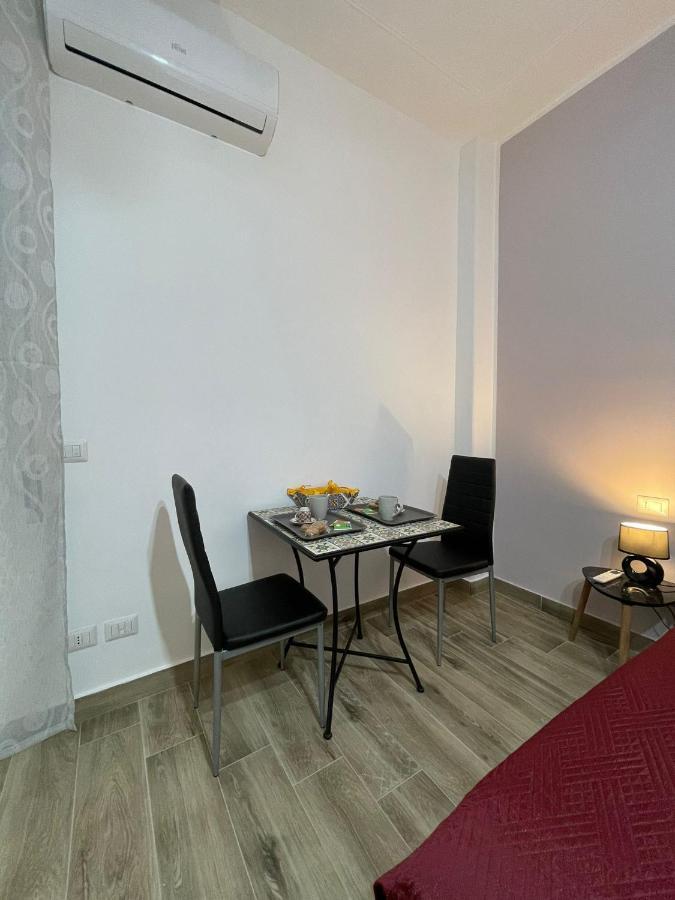 קטאניה A Bone Guest House מראה חיצוני תמונה