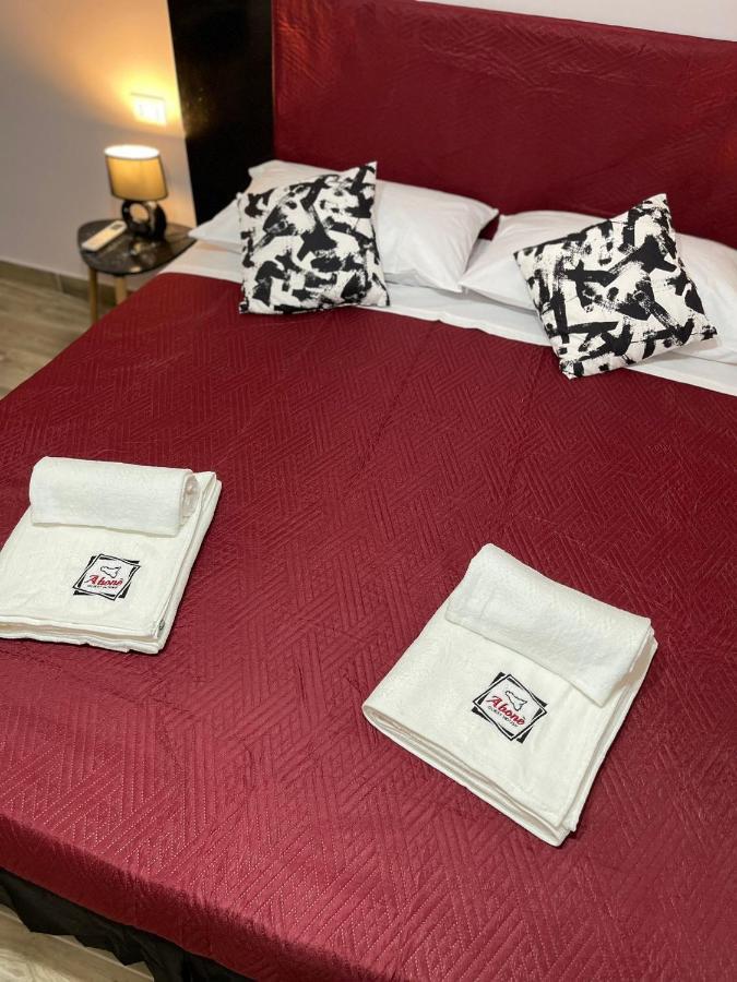 קטאניה A Bone Guest House מראה חיצוני תמונה
